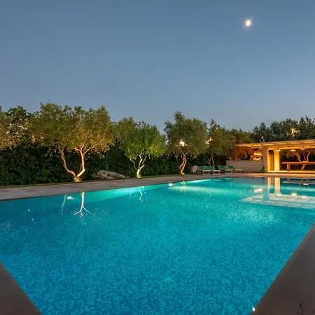 Barnaba & Pool * פולינאנו א מארה